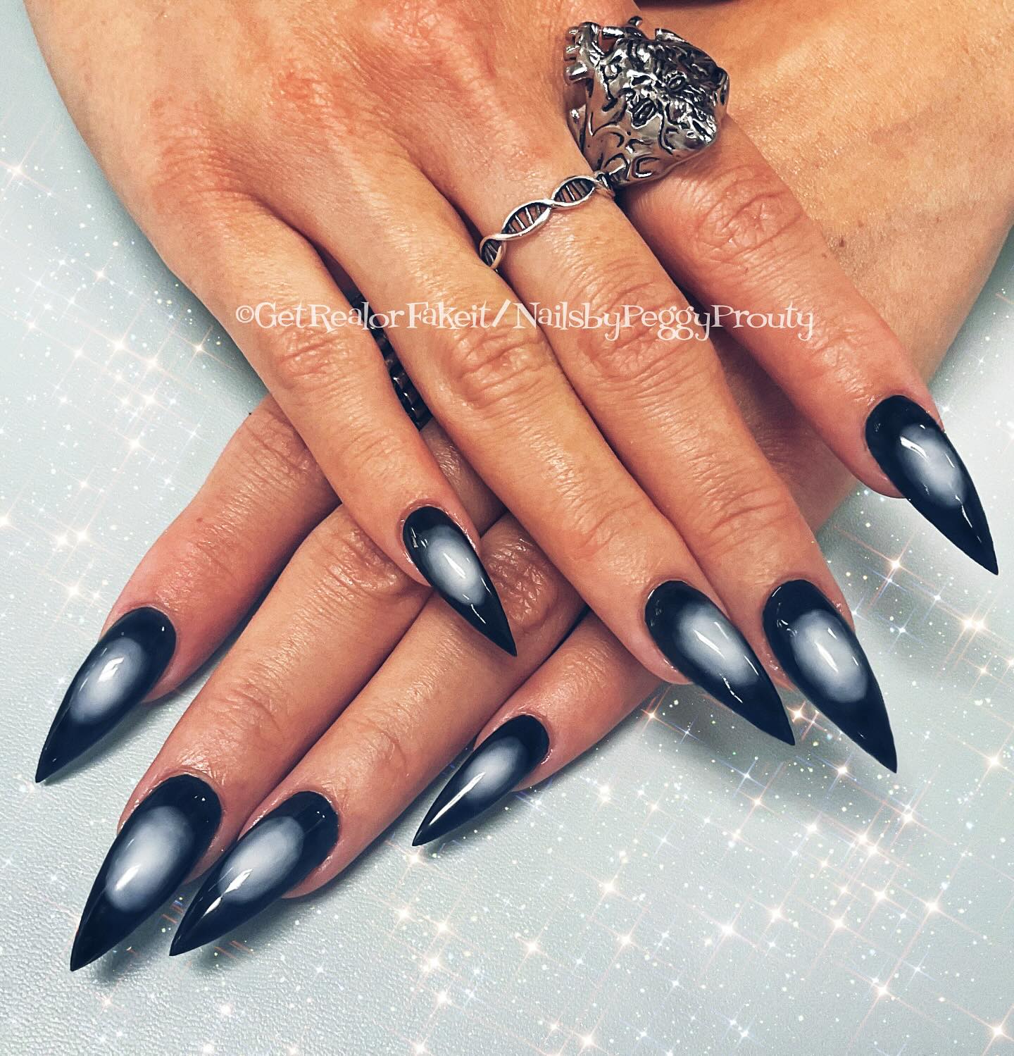 GetRealorFakeit nails by Peggy Prouty nail photo 6